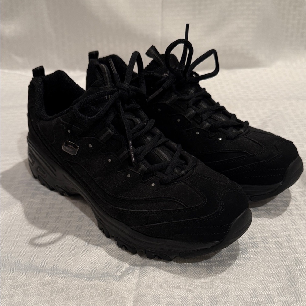 Skechers Womens All-Black Athletic Sneakers